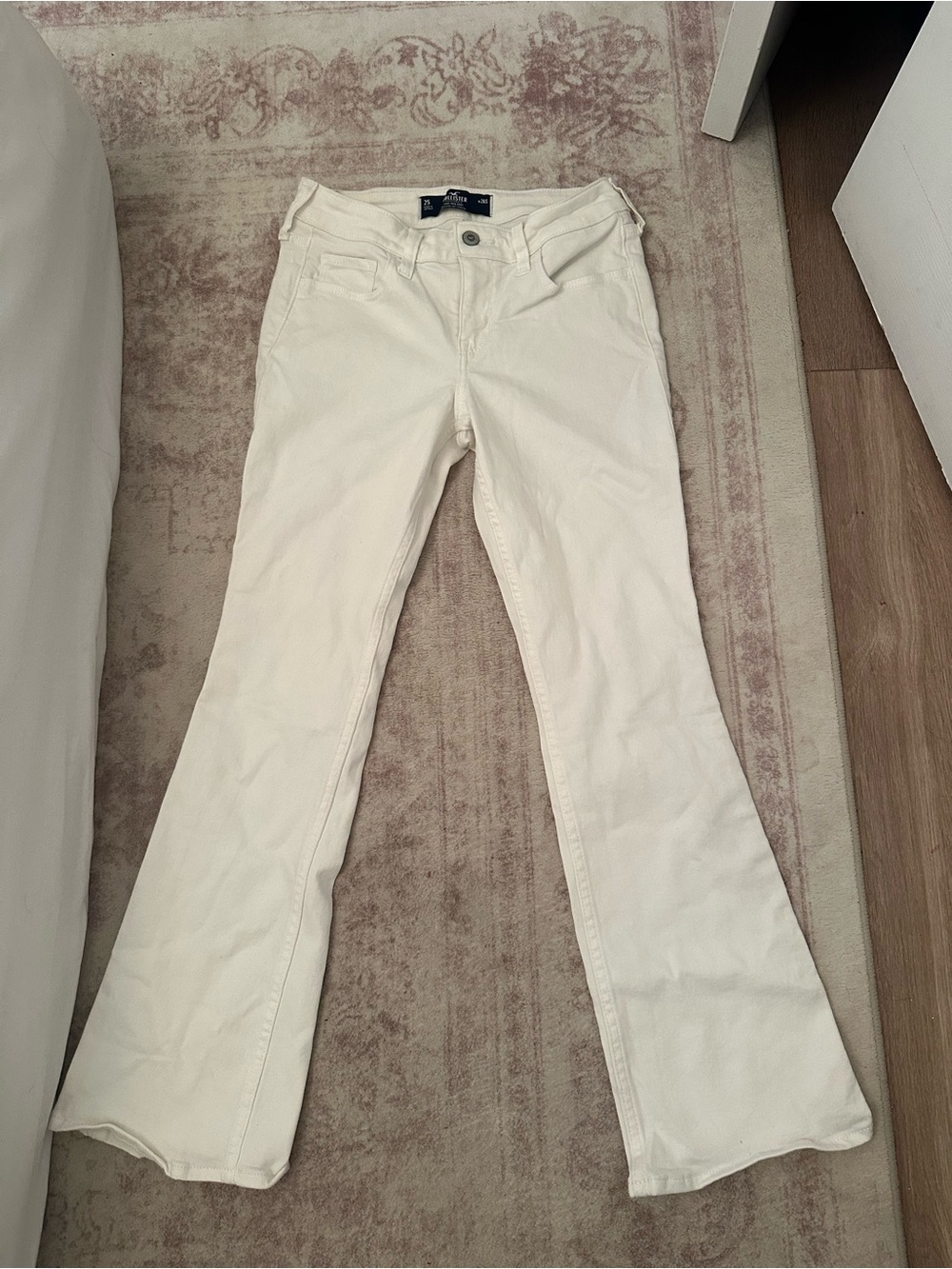 Hollister white low rise bootcut Jeans